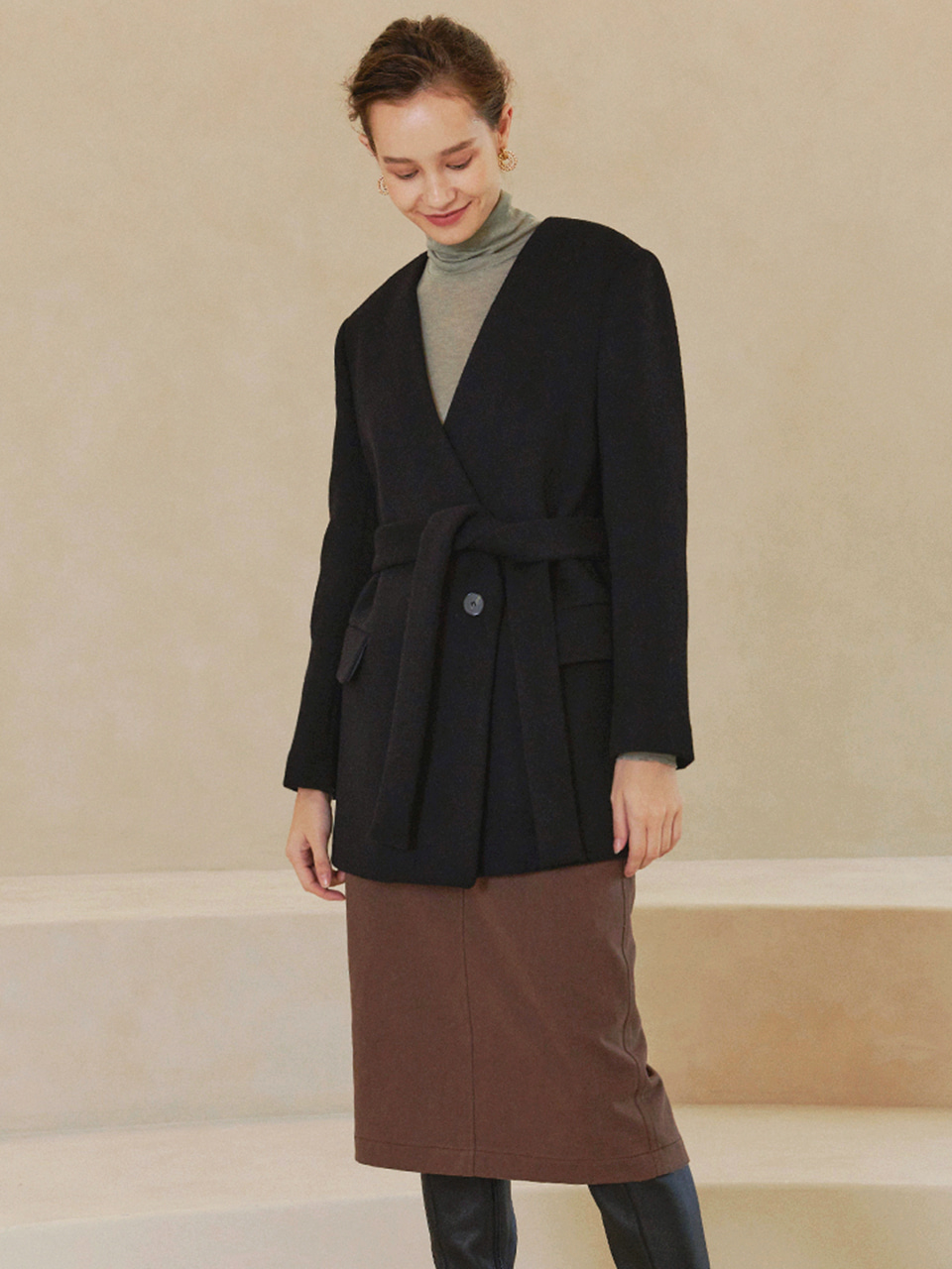 FRIDA Collarless Double Breast Belted Coat_Black
